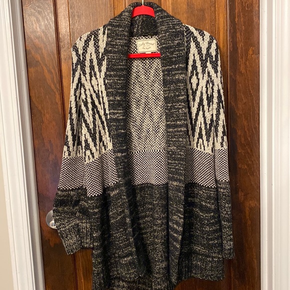 Lucky Brand Sweaters - Lucky Brand gray and black long cardigan. Size Large